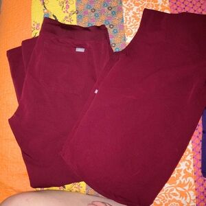 Figs Women's Scrub Set in Burgundy